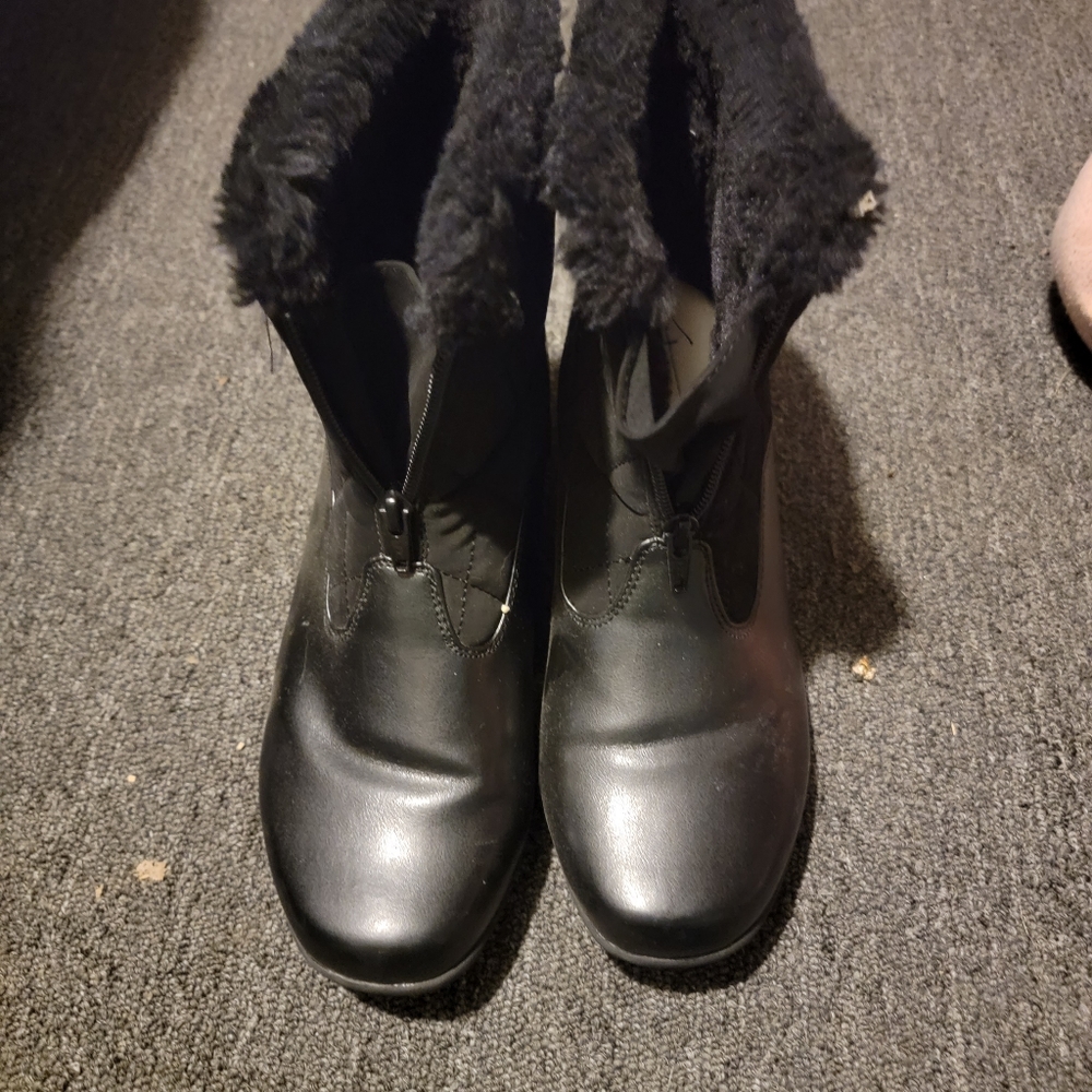 Womans boots